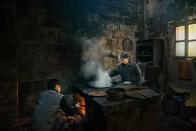 辟谣：吸血蝇不是苍蝇！老奶奶的空手捕蝇绝技，蕴含科学道理图片