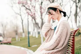 有没有一首《春风十里》，让你流泪痛哭图片