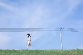 原来，女孩子长大后，是没有家的图片