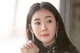 44岁《冬季恋歌》女主崔智友生下一女，日媒曾爆其老公原是牛郎图片