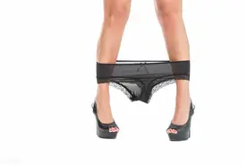 内裤上都有什么？袜子脏还是内裤脏？内裤该怎么选、怎么洗？图片