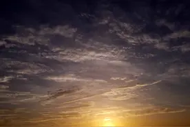 落日余晖蓝天白云小美图壁纸，纯手机自拍像素渣凑合看图片