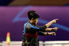 建业心态崩盘，2场狂丢9球，俱乐部该果断拿下2人图片