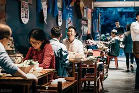 餐饮店如何激活线下流量：快速找到人流动线和聚客点？图片
