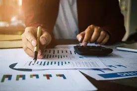 出国留学想要学好经济专业！收藏本篇文章就够了图片