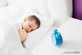 孩子长大了还“尿床”？医生说这是病，遗尿症？来吧告诉你怎么办图片