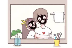 情侣恋爱同居后，必经的十个阶段，“你们到哪一步了？”图片