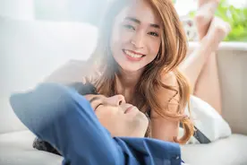 为什么女人越懂事，男人越自私？图片