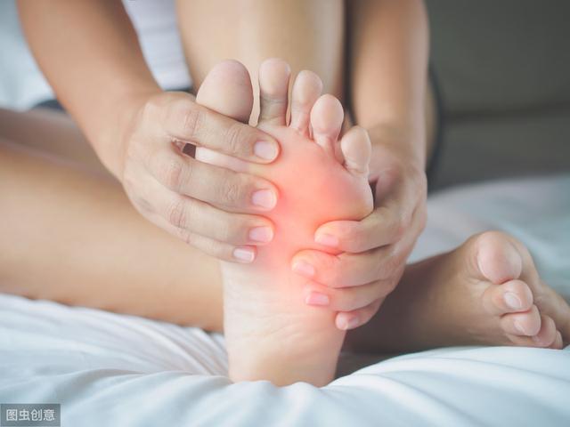 脚底角化症疼痛