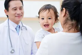 孩子讲话口吃怎么办？家长别着急，3个方法让孩子说话流利起来图片
