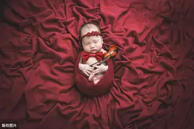 离职两年的同事邀请我们去喝满月酒，我不去，同事说我不懂人情世故图片