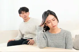 老公变心了，是因为妻子不够好，还是老公人品有问题？图片