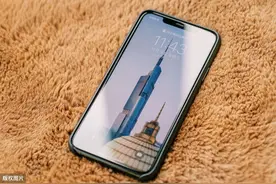 自动调节未开启，iPhone屏幕突然变暗什么原因？温度过高怎么办？图片