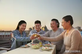 一家人，要好好说话图片