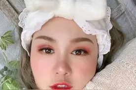 励志女孩易文君，从206斤瘦到124斤，边哭边跑，像极了人生图片