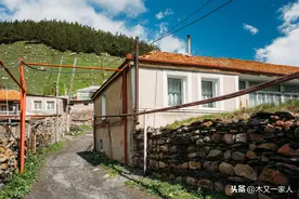 农村茅坑粪便灌溉，人口密集的城市粪便怎么处理？图片