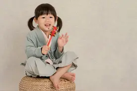 孩子们这么穿搭好可爱哦，赶紧给自己的宝宝打扮打扮图片