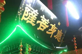 安徽九华山上百岁宫，险些无缘肉身菩萨，入口隐秘，游人易错过图片