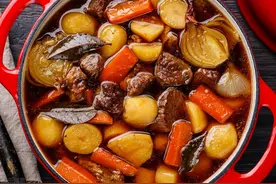 灯影牛肉丝、芝麻牛肉沙拉、法式胡萝卜炖牛肉、小炒黄牛肉图片