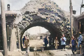1928年镜头下的锦州：矗立在城中的广济寺塔，秋日里的小凌河图片