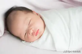 如何科学包裹新生儿宝宝？父母做好这些细节，宝宝才能睡得好图片