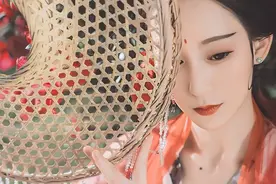 故事：他是文武双全的丞相独子，爱慕者无数，却被个丑丫鬟收了心图片