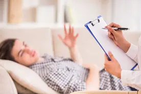 心理学家：你病了，也就达到目的了图片