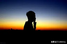 那些被养废了的儿子们：老子拼命苦干，儿子在家游荡图片