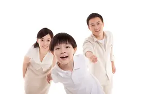 小说：分手后我生下前男友的儿子，4年后重逢，他提出个过分要求图片