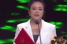 主持人陈辰产后复出，公开亮相落落大方，获星光奖感言有一姐风范图片