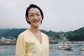 拉长版周冬雨，日本超模富永爱逆天长腿真的无人能比图片