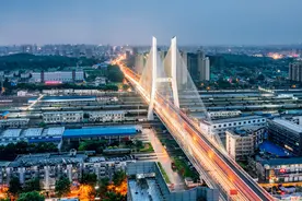 中央有多爱江苏徐州，徐州的超级中央企业制造业引领江苏经济发展图片