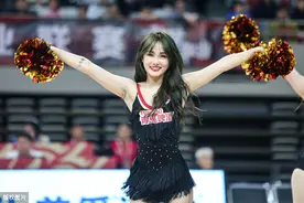 CBA各队啦啦宝贝精选之浙江队，越剧戏服表演展别样韵味图片