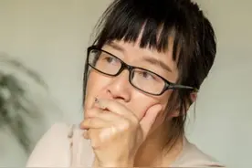 余秀华：从酗酒和麻醉中走出，打破情执，从来不想见李健图片