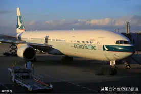 疫情下看企业｜前四月亏损45亿港元！传国泰航空将全员降薪，国泰方称“不排除任何措施”图片