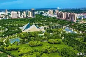 走进新疆阿拉尔，人口50万，一个来了就不想走的地方图片