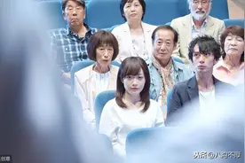 人生在世，无论男女，都要经历几个重要关口。图片