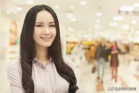 善待自己，不被别人左右，也不去左右别人，自信优雅图片