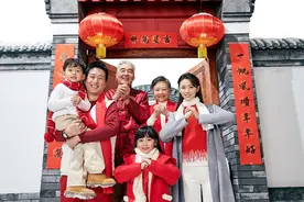 老公说，只要跟他回家过年，就付给我3倍工资，日结图片