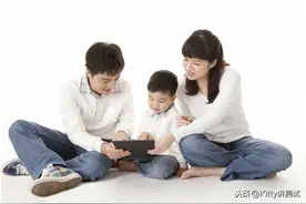 出生贫寒家庭，家长看不起女孩，掌握这几招从原生家庭走出来图片