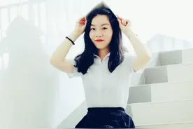 壁纸：你爱我，我会陪你；你不爱我，我给你自由图片