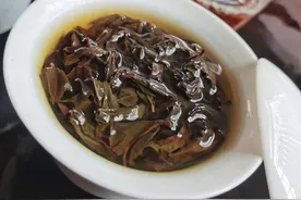 茶好不好喝，泡好很重要，泡茶的小技巧：快出水、留根法、坐杯图片