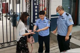 石家庄：女士乘出租遗失手机，民警3小时帮助找回图片
