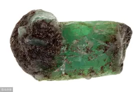 收藏翡翠原石要记着这几点，不然你就不要收藏图片