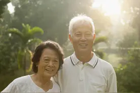 一位退休女教师的二婚生活有多难图片