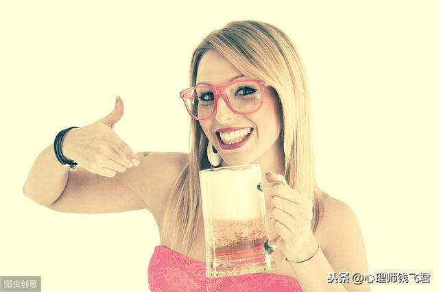 解读渣男撩妹常用的情话，女人遇到这三类要小心
