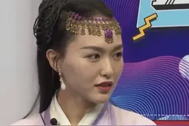 唐嫣时隔11年再扮"紫萱"，生图皮肤紧致，眉毛画太丑成败笔？图片