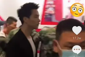 马天宇获30多名保安手拉手保护，行走其中疑默许，现场并无粉丝图片
