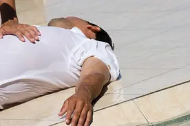 前国足队长猝死！曾带领球队55轮不败！病因是心肌梗死图片