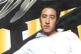 当年与周杰伦、林俊杰同齐的潘玮柏，他的歌有几首，经典回不去了图片